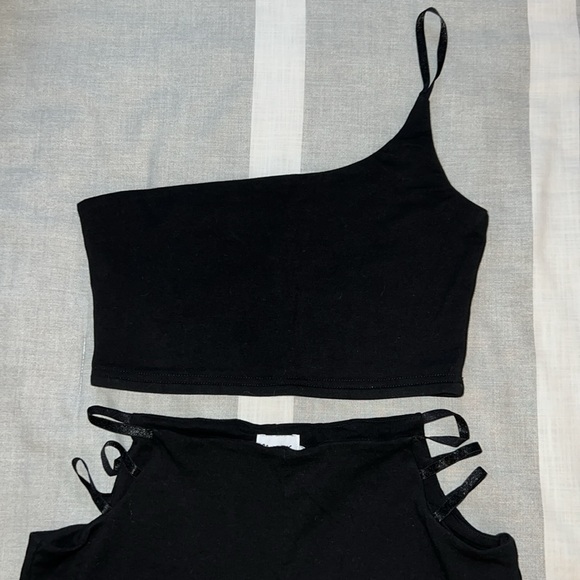 Princess Polly Ariarne Set 🖤 - Picture 8 of 10